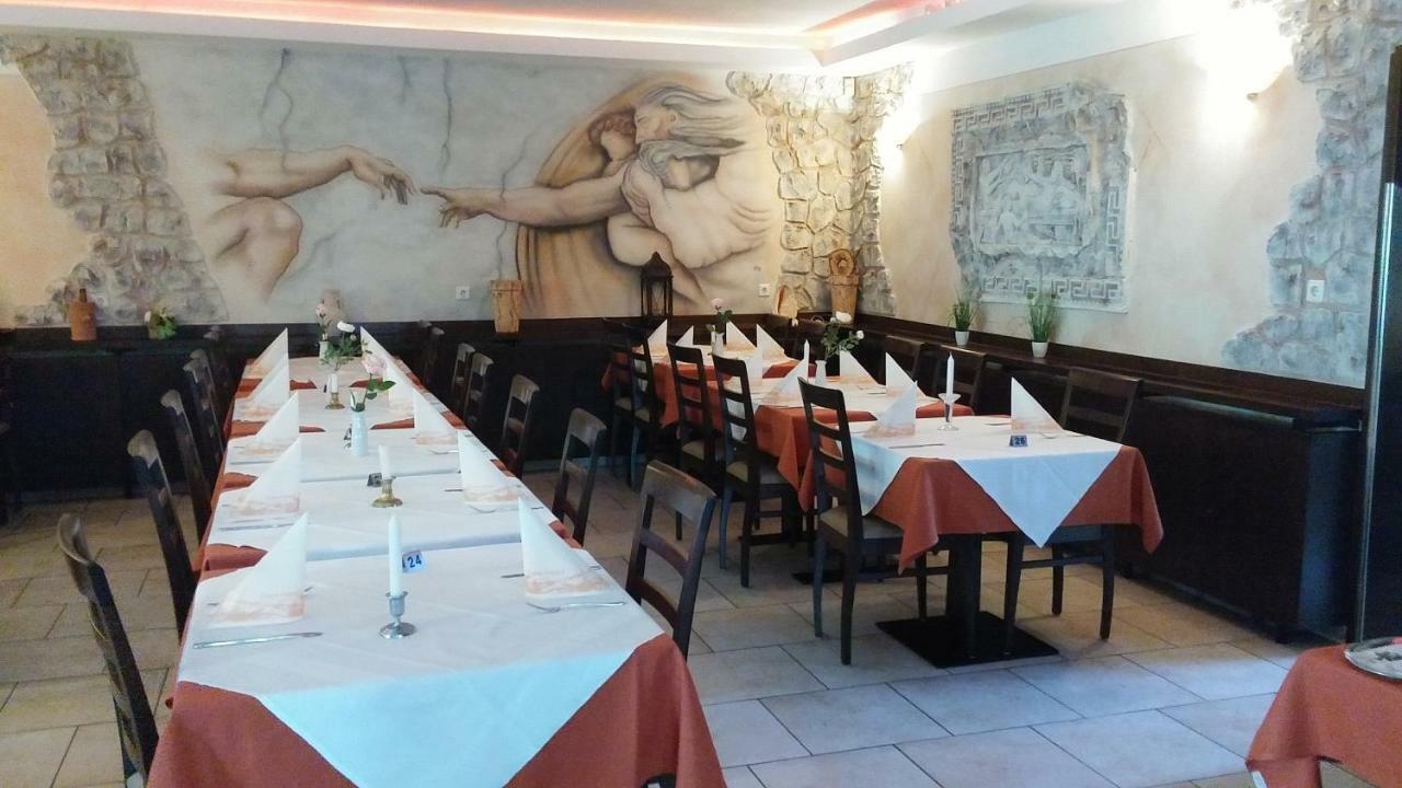 Hotel-Restaurant Zum Baeumle Süßen Exteriér fotografie