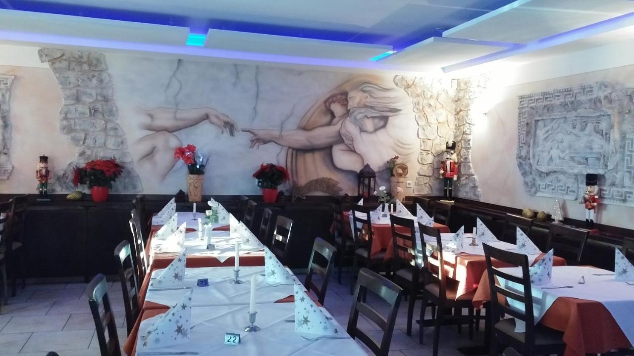 Hotel-Restaurant Zum Baeumle Süßen Exteriér fotografie